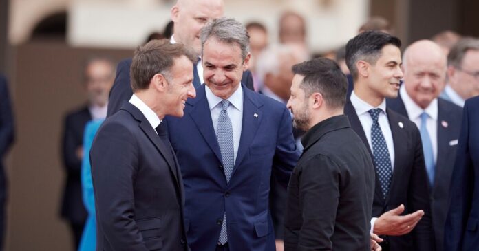 mitsotakis parisi 7 1 1200x630.jpg