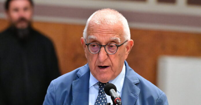 nikitas kaklamanis eurok 3 1200x630.jpg