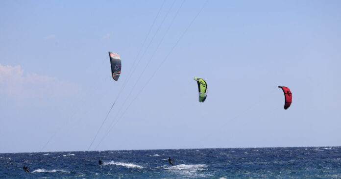 kite surf 1200x630.jpg