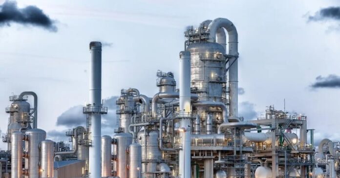 oil industry 1 1200x630.jpg