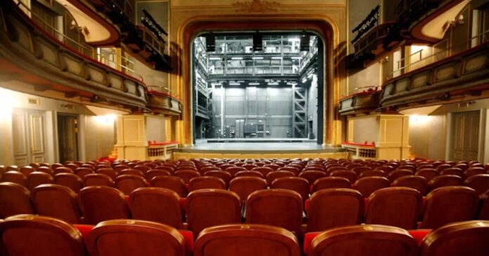 skini theatro eurokinissi1 1200x630.jpg
