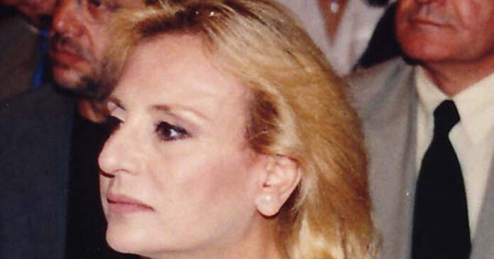 viki mosxoliou ape 1200x630.jpg