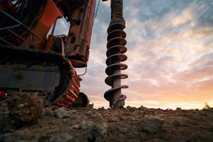 building activity on contruction site close up view of drilling machine t20 8olexv 1024x683 1.jpg