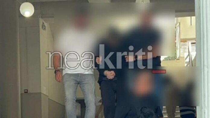 irakleio 40xronos stalker 1.jpg