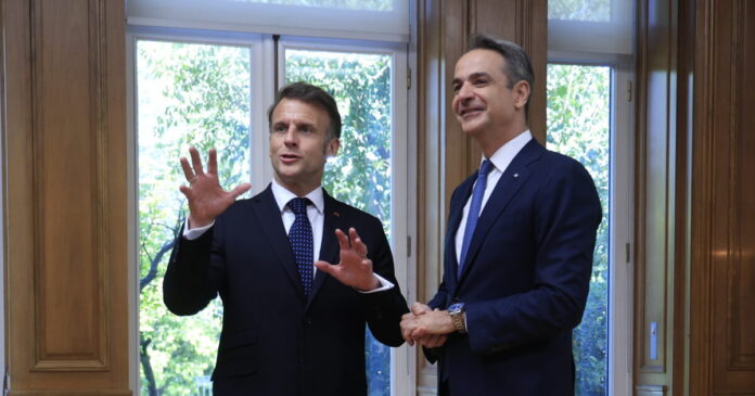 macron mitsotakis eurok 1200x630.jpg