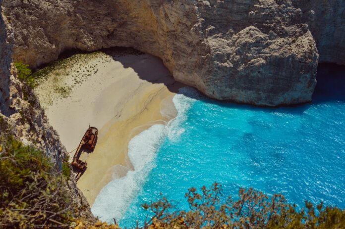 navagio.jpg