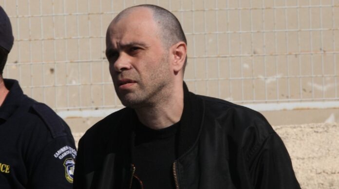 nikos maziotis 1.jpg