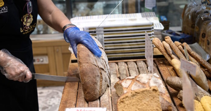 bread eurokinissi scaled 1 1200x630.jpg