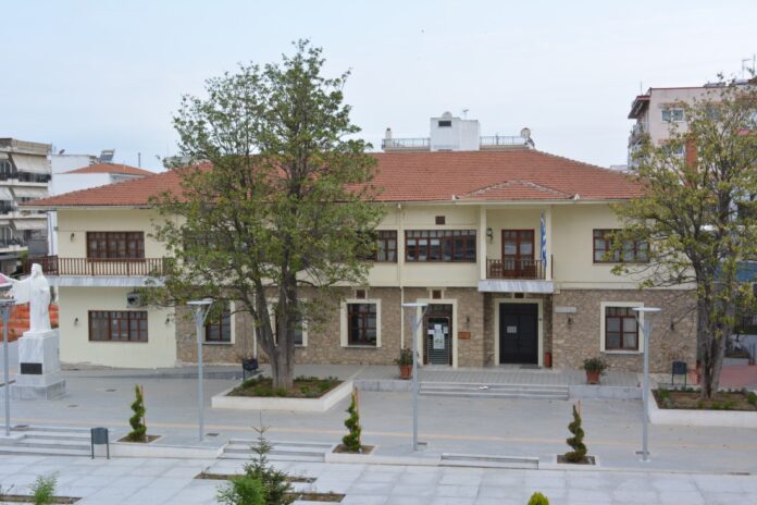 dimos orestiadas aftodioikisi.jpg