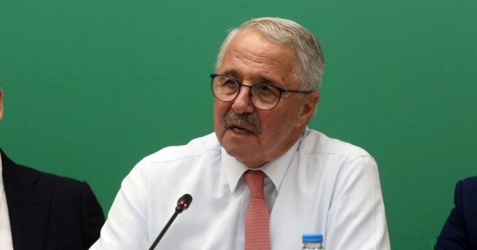 giannis maniatis 1200x630.jpg