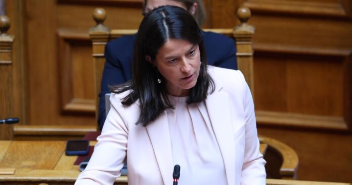 nikikerameos 1200x630.jpg